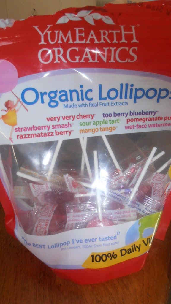 YumEarth Organics Lollipops for Valentines Day!