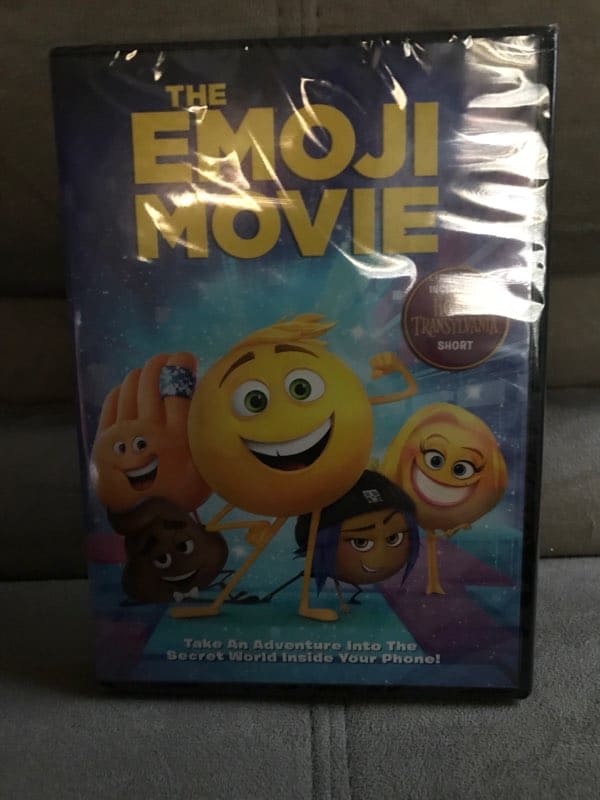 The Emoji Movie Giveaway/Review