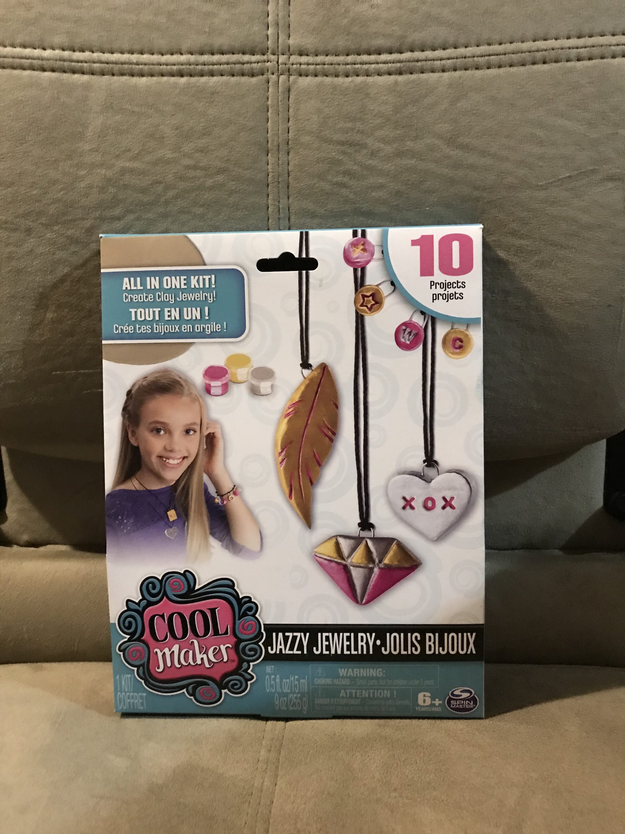 Cool Maker – Jazzy Jewelry kit